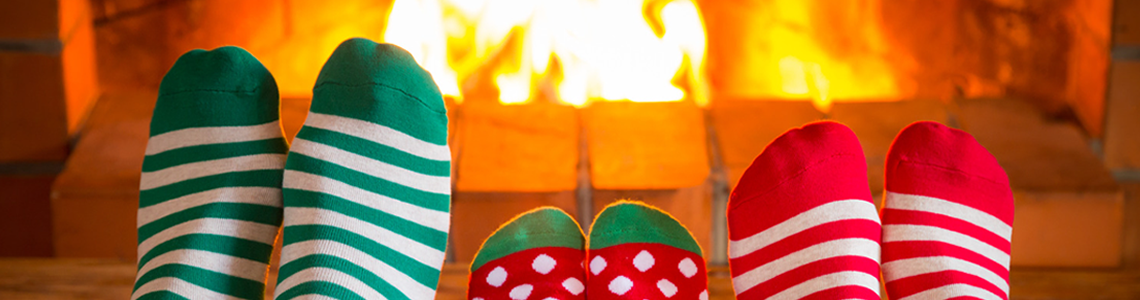 8 Ideas For Keeping Warm in Bed